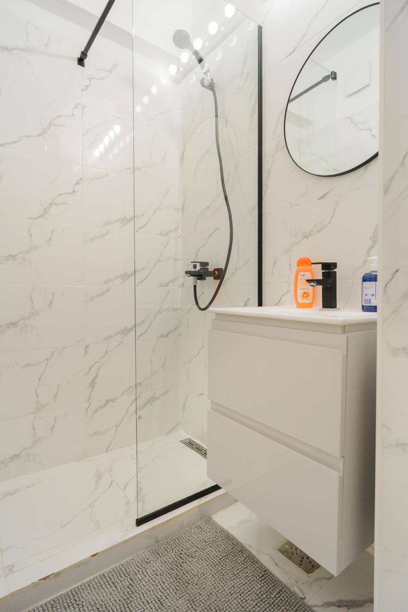 Elegant Gem Victoriei Avenue Apartment Bucureşti Ngoại thất bức ảnh